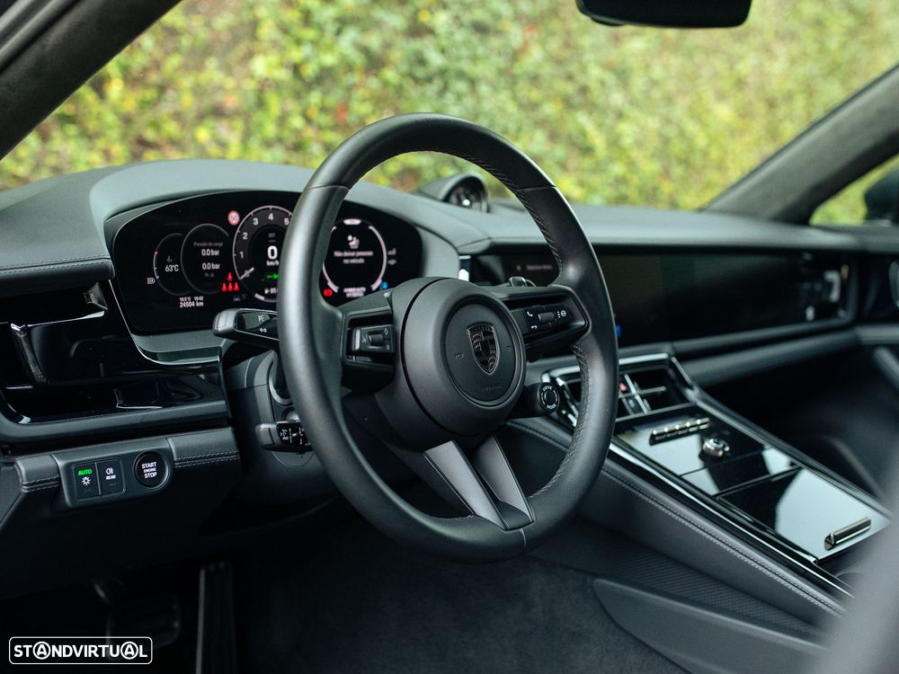 Porsche Panamera Turbo E-Hybrid - 33