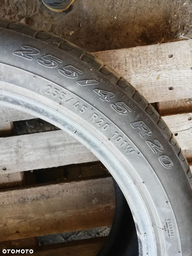 Opona letnia Pirelli Scorpion  255/45R20 - 4