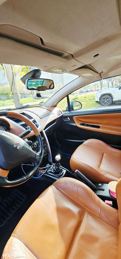 Peugeot 207 CC 150 THP Premium - 3