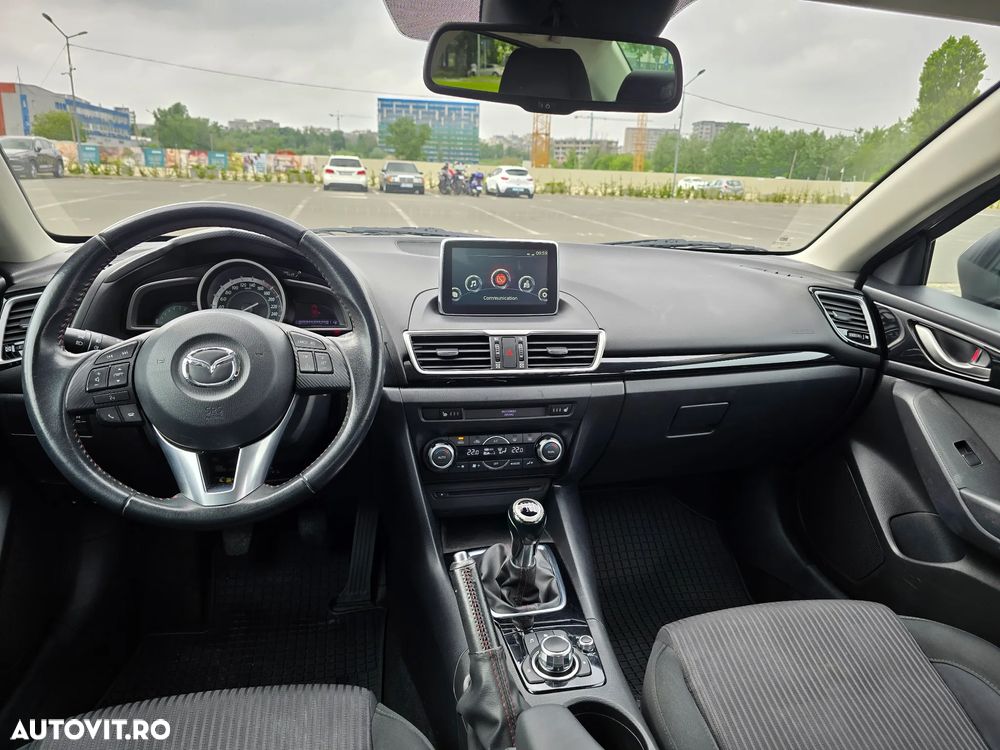 Mazda 3 G100 Attraction - 8