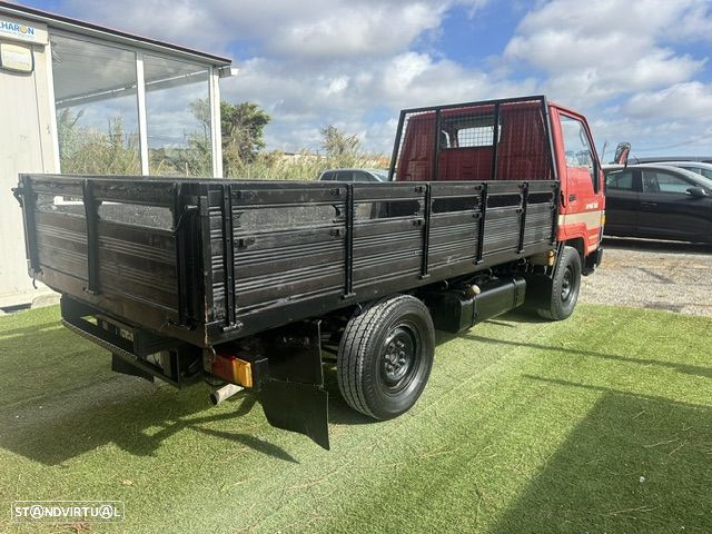 Toyota DYNA 150 - 3