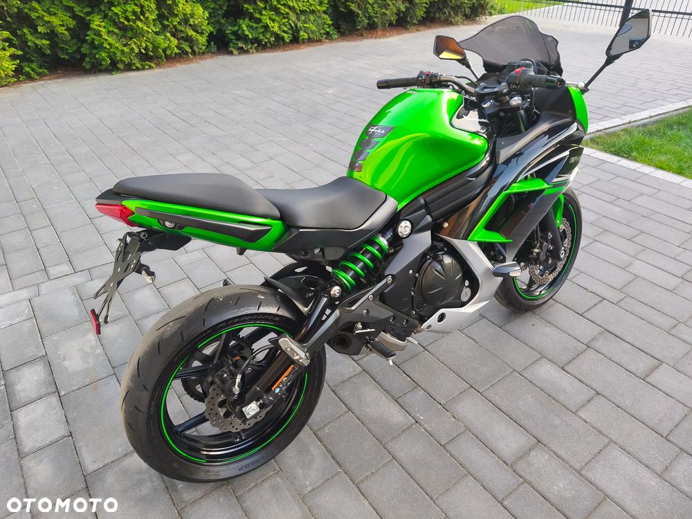Kawasaki ER - 3
