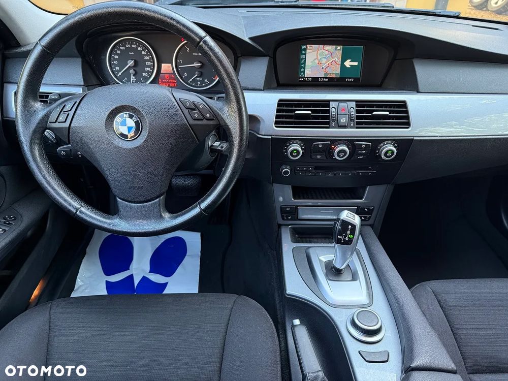 BMW Seria 5 - 21