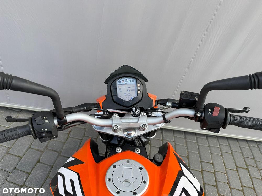 KTM Duke 125 - 17