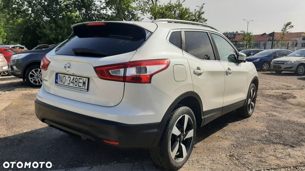 Nissan Qashqai 1.5 dCi DPF 360 - 4