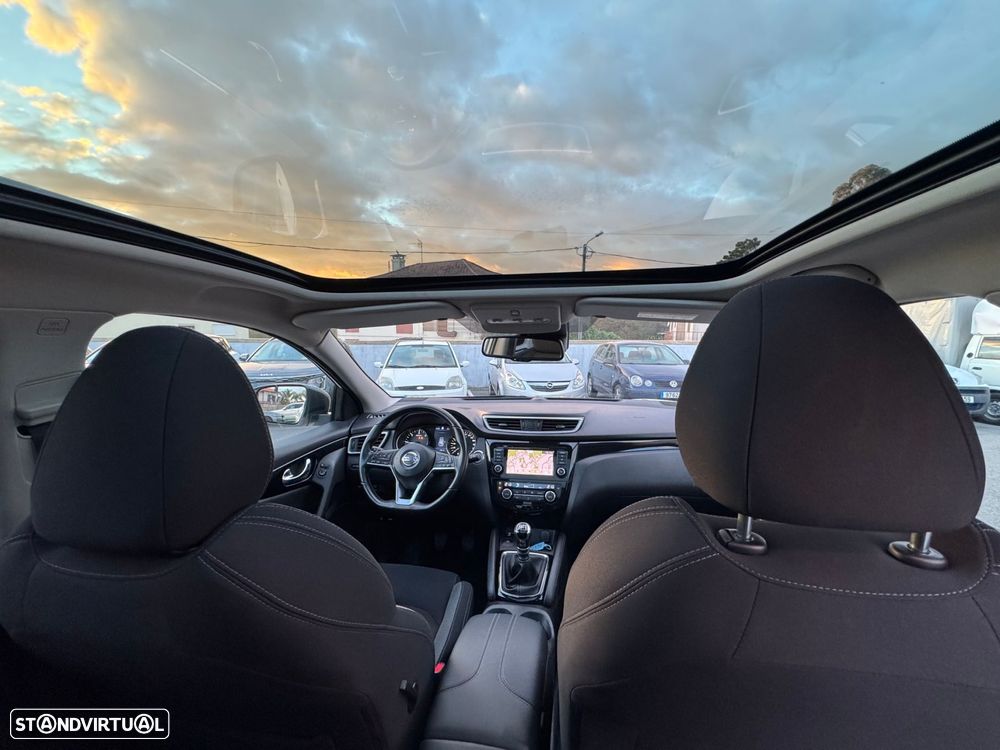 Nissan Qashqai 1.5 dCi N-Connecta J18 - 7