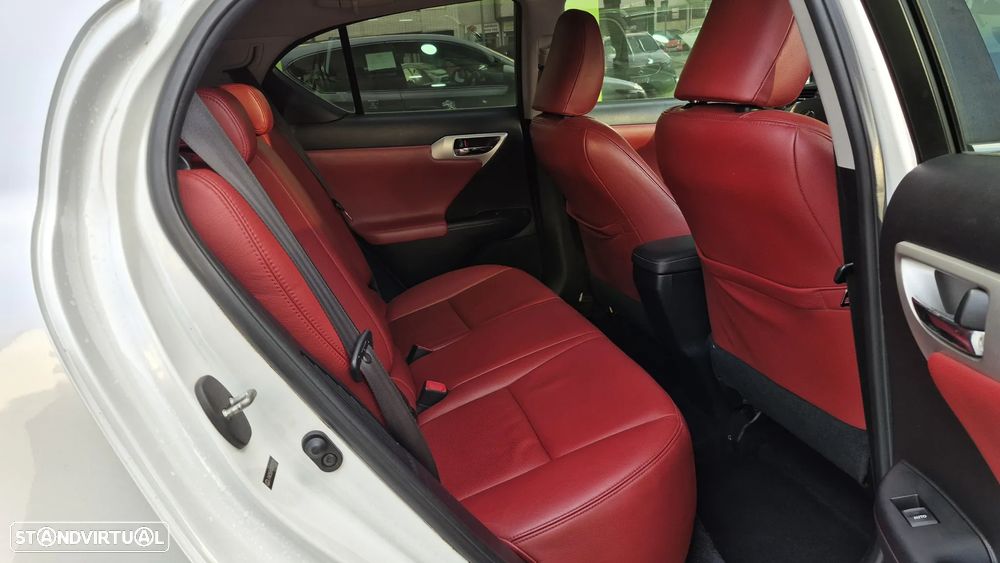 Lexus CT 200h 33 P.Dynamic+E.Pele - 13