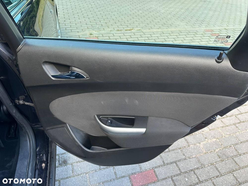 Opel Astra - 26