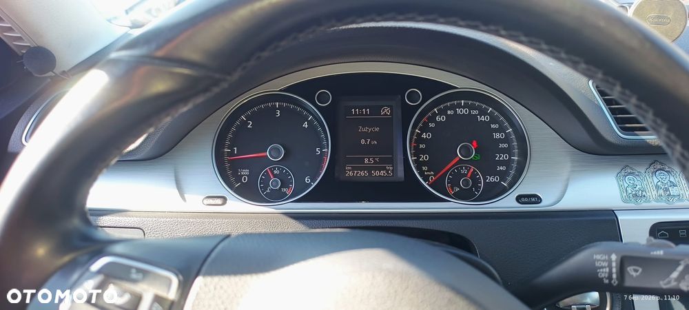 Volkswagen Passat 2.0 TDI 4Mot Highline DSG - 9