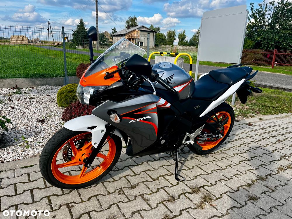 Honda CBR - 6