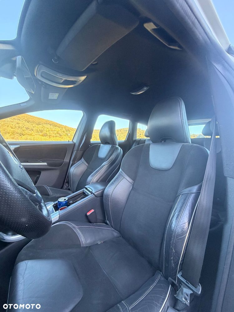 Volvo XC 60 D4 Geartronic Momentum - 27