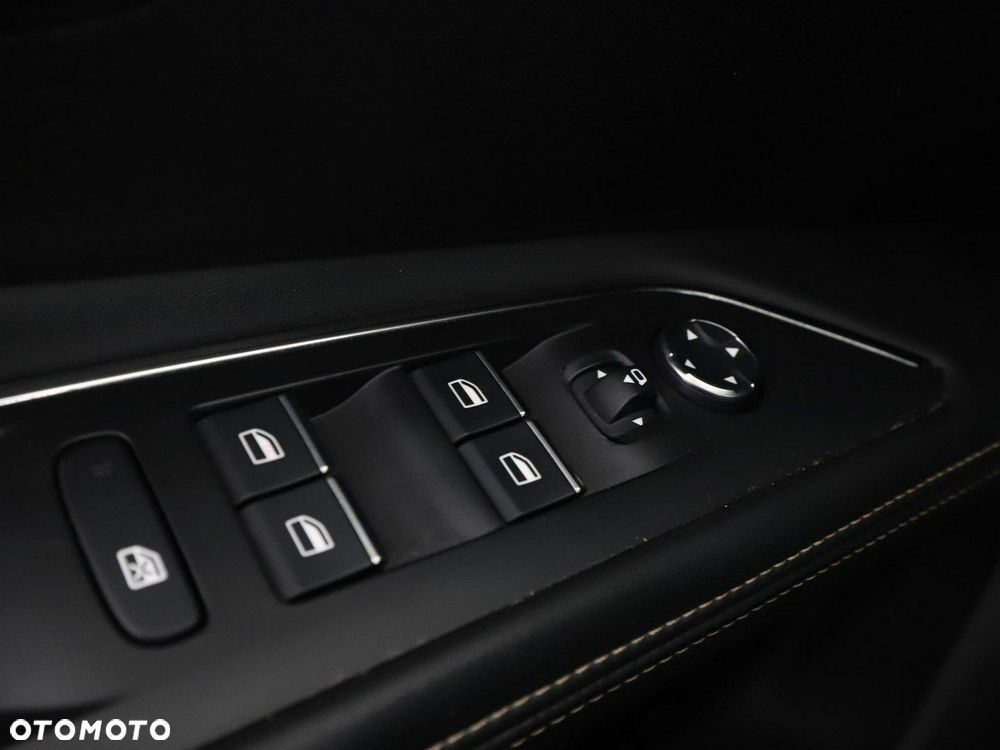 Peugeot 5008 2.0 BlueHDi GT S&S EAT8 - 37