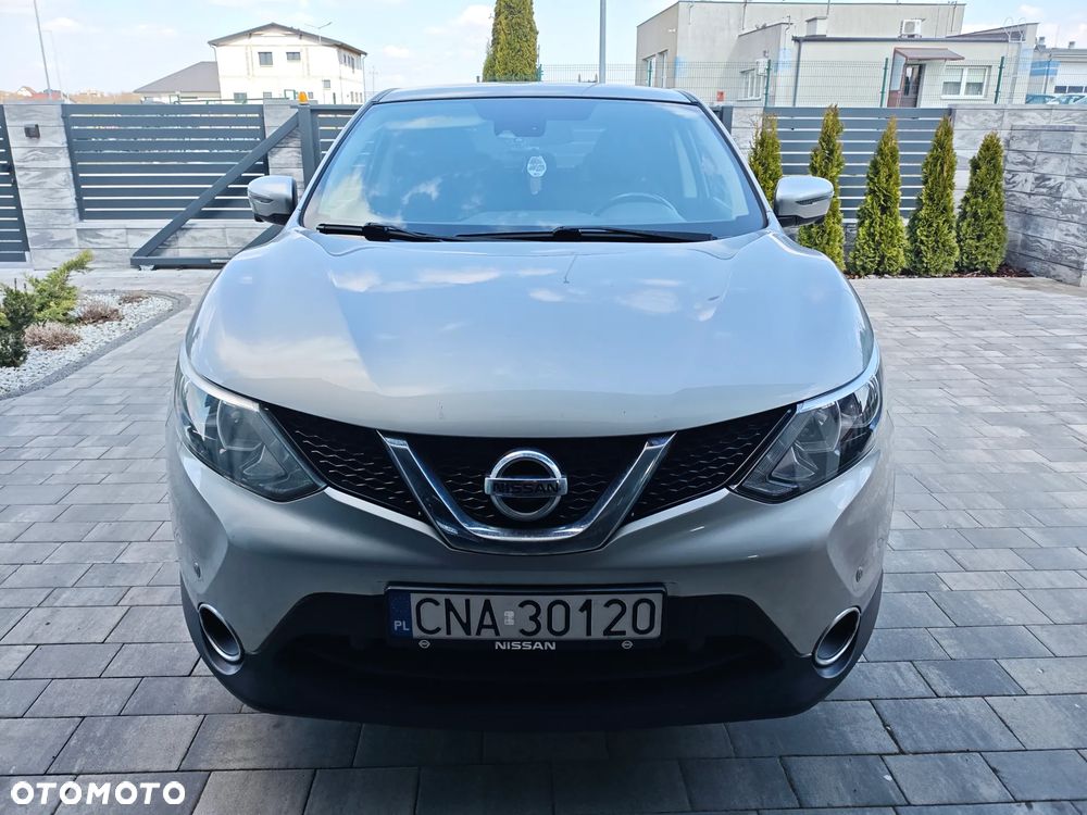 Nissan Qashqai - 1