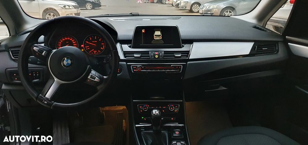 BMW Seria 2 216d Sport Line - 5