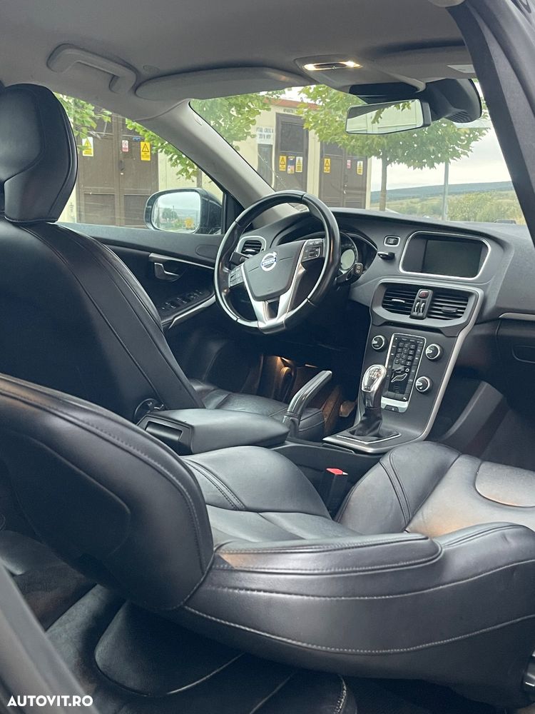 Volvo V40 D3 - 7
