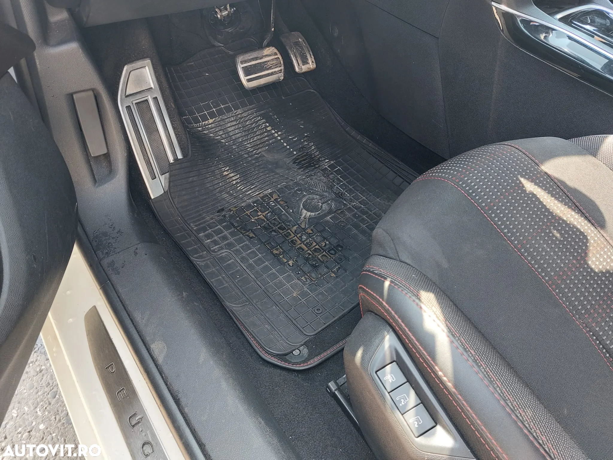 Peugeot 308 - 17