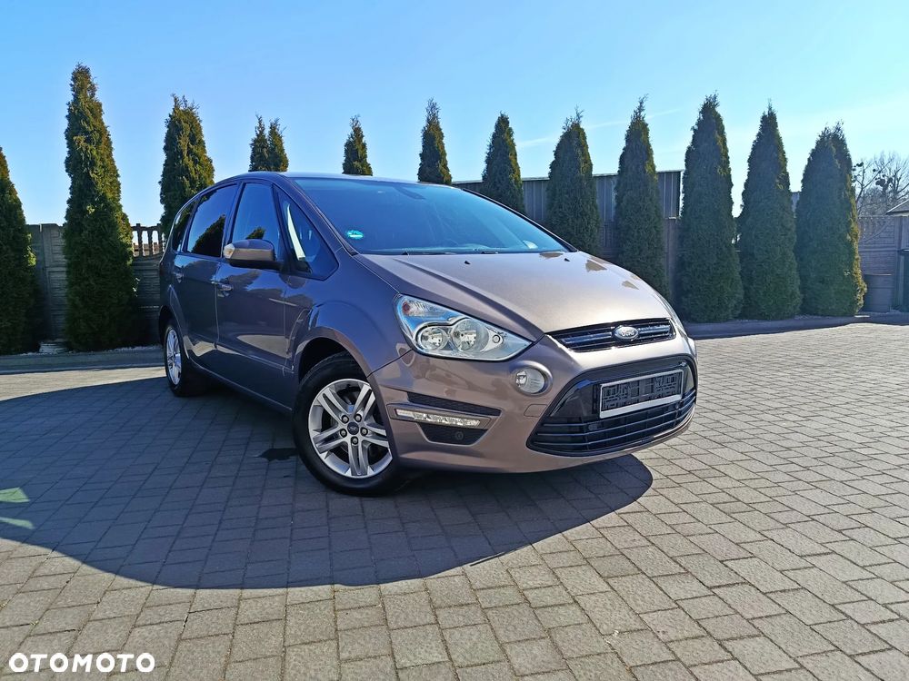 Ford S-Max 2.0 TDCi DPF Champions Edition - 9