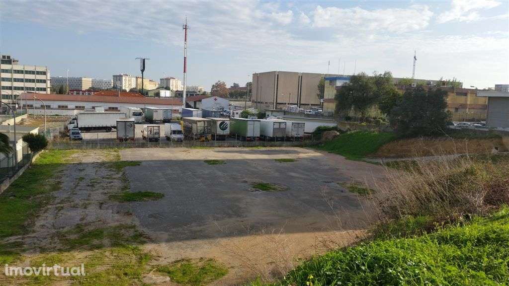 Terreno para Hotel, junto ao Aeroporto Lisboa e 2ªCircular. - Grande imagem: 4/25
