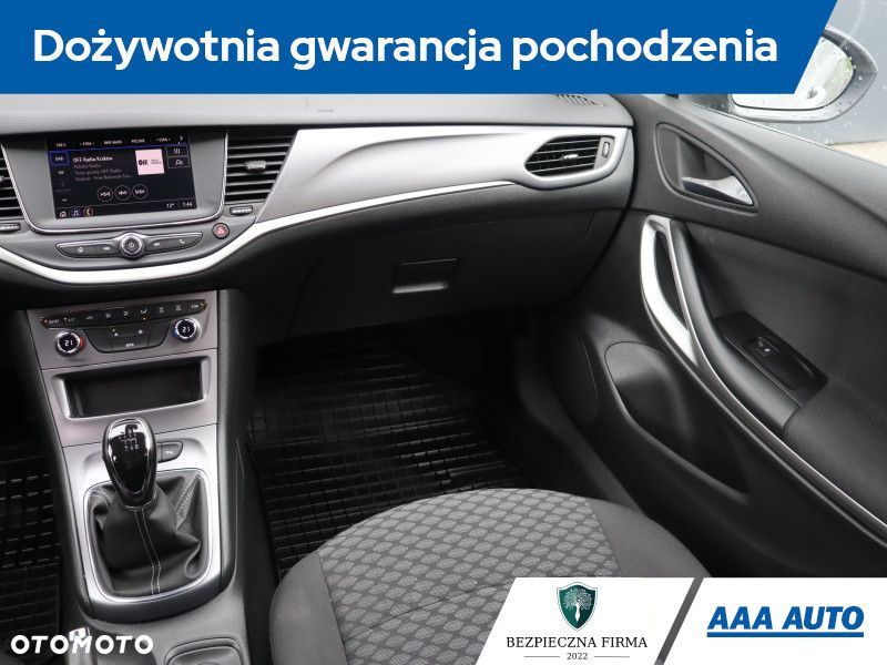 Opel Astra - 10