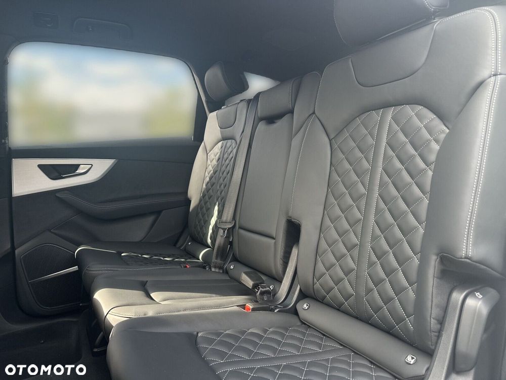 Audi Q7 - 15