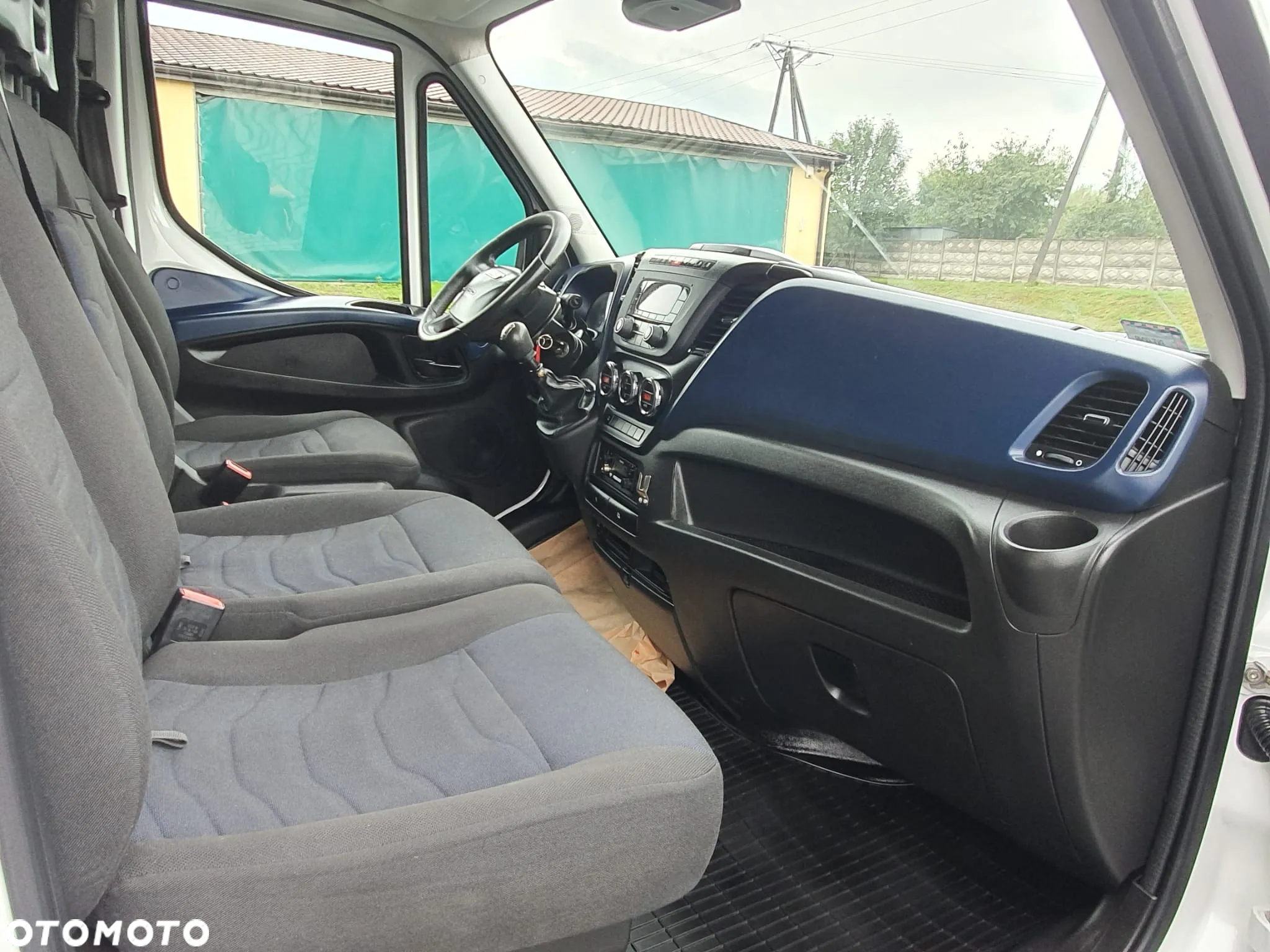 Iveco Daily 50C18 Skrzyniowe Bliźniak Tylne Drzwi Krajowy - 13