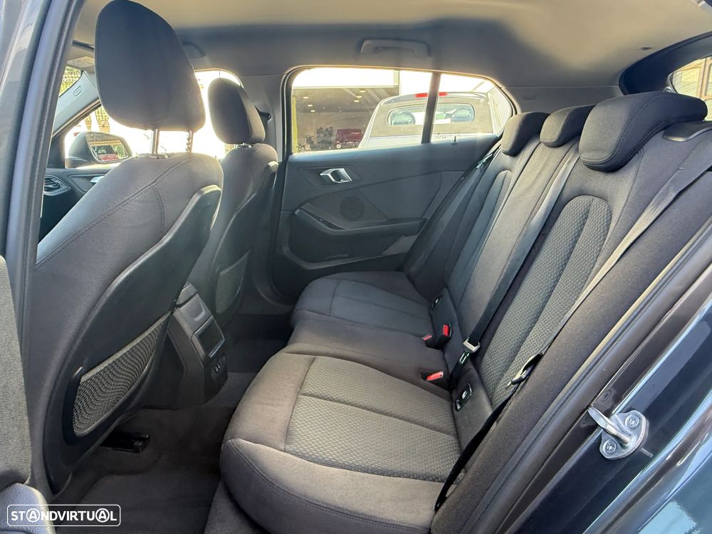 BMW 116 d EfficientDynamics - 17