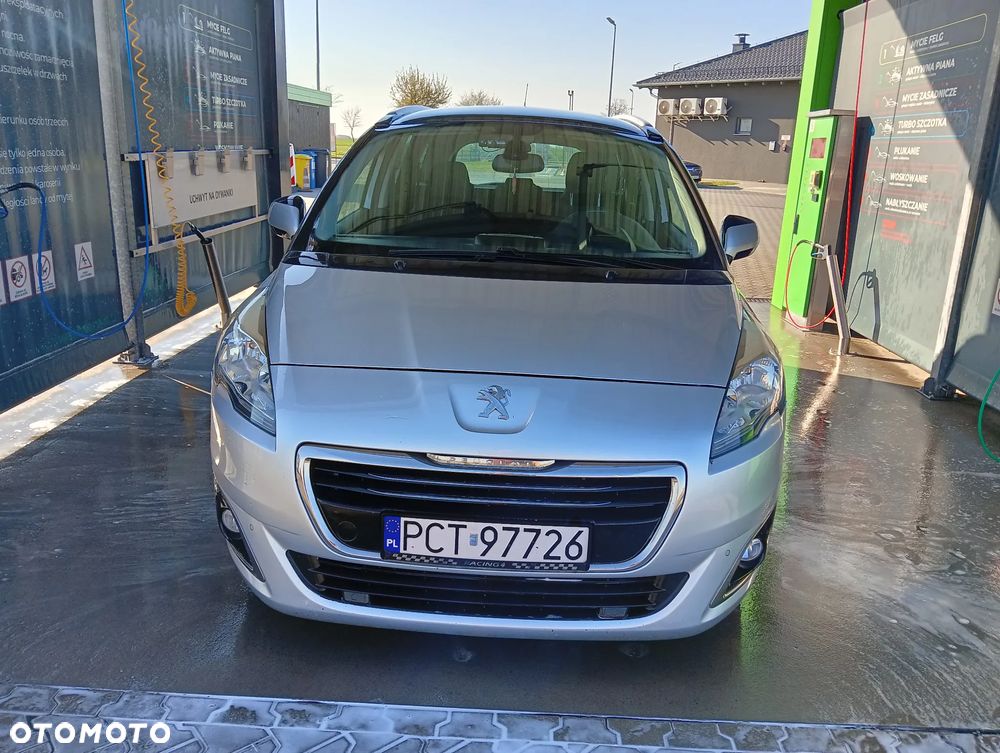 Peugeot 5008 HDI FAP 115 Style - 1