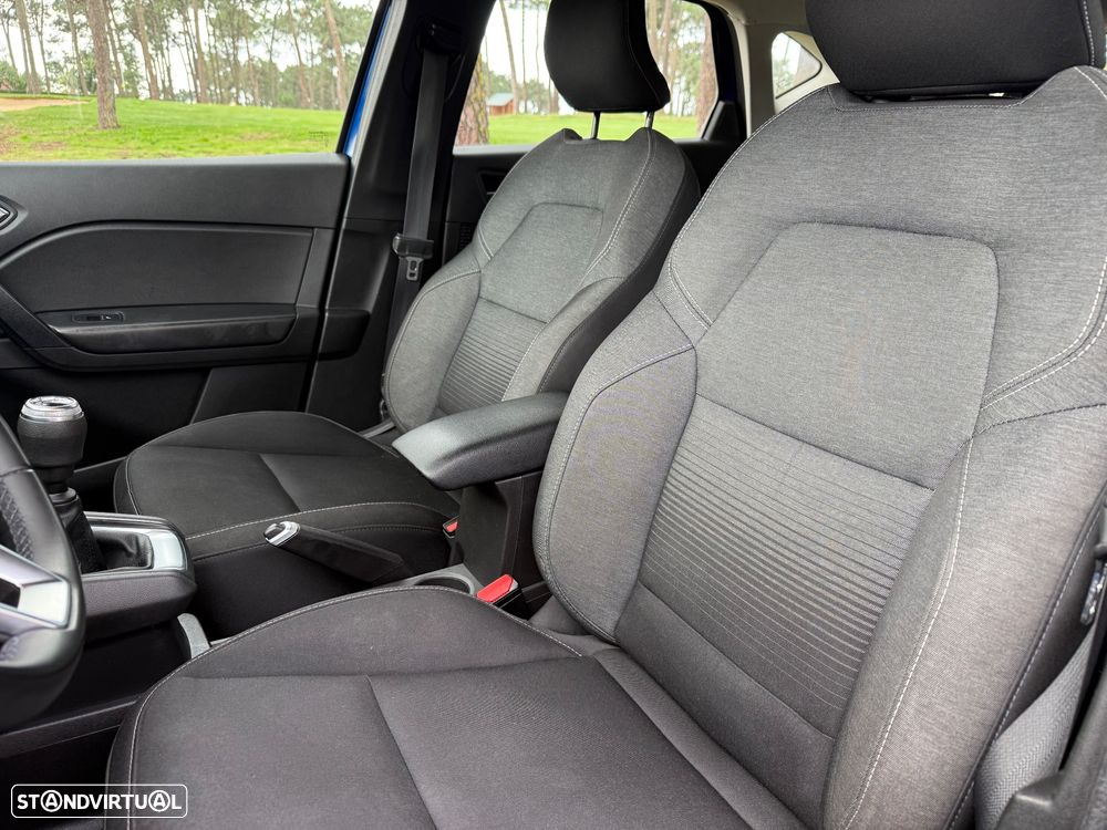 Renault Captur BLUE dCi 115 BUSINESS EDITION - 15