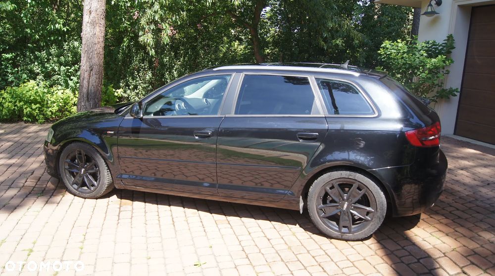 Audi A3 Sportback 2.0 TDI S line Sportpaket plus - 9