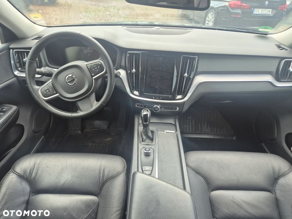 Volvo V60 D3 SCR Momentum - 10