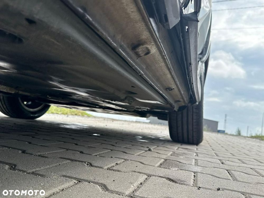 Skoda Karoq 2.0 TDI SCR 4x4 Edition 130 DSG - 16
