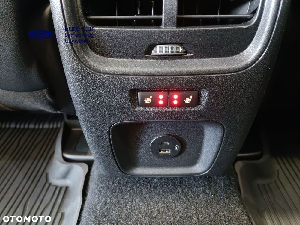 Ford Kuga 2.5 Duratec PHEV TITANIUM X - 35