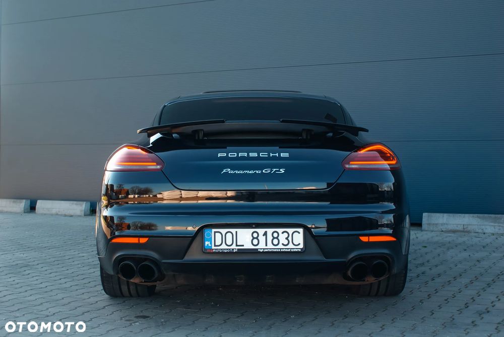 Porsche Panamera GTS - 8