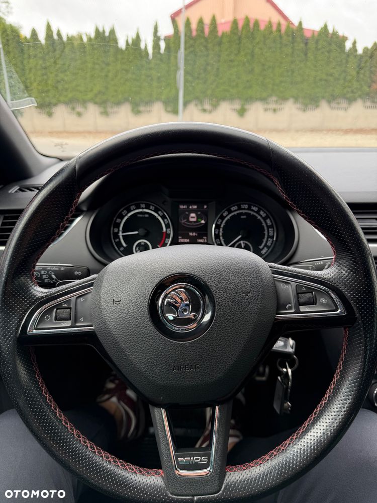 Skoda Octavia 2.0 TDI RS DSG - 10