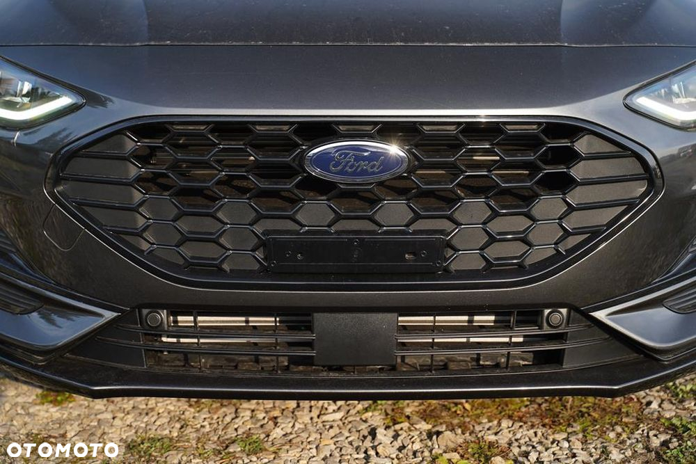 Ford Focus 1.0 EcoBoost mHEV ST-Line X - 19