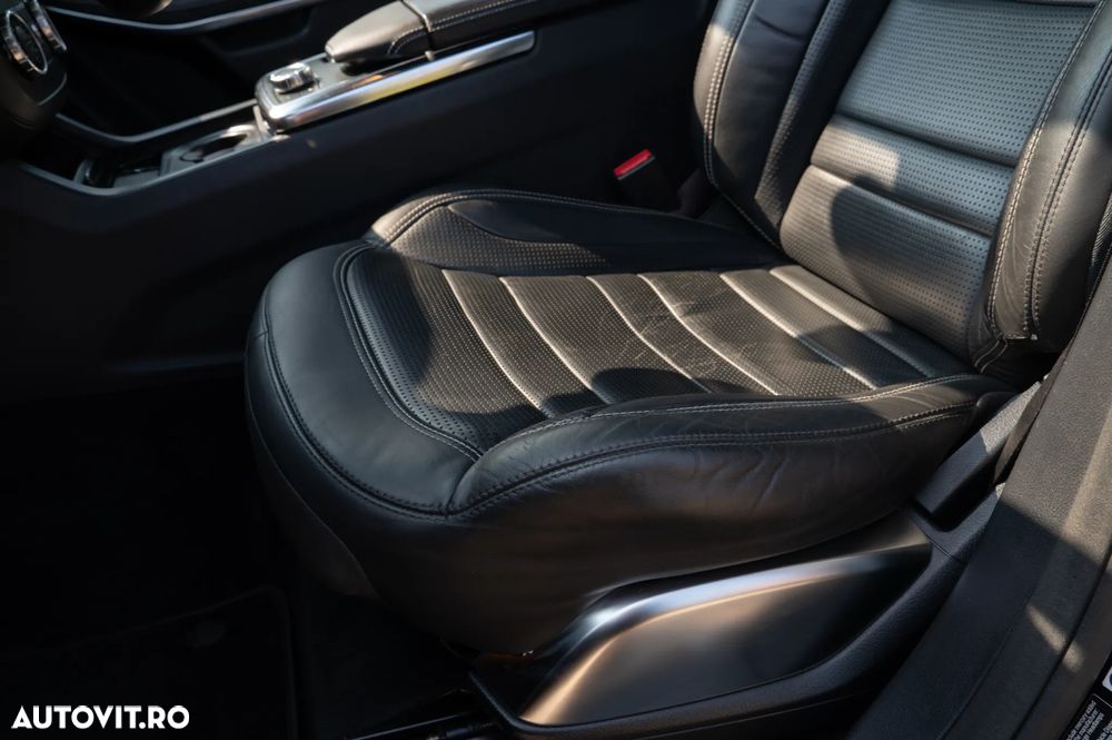 Mercedes-Benz GL 63 AMG 4MATIC AMG Speedshift Plus 7G-TRONIC - 12