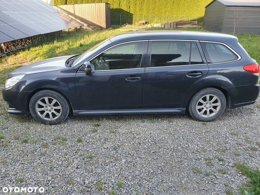 Subaru Legacy - 1