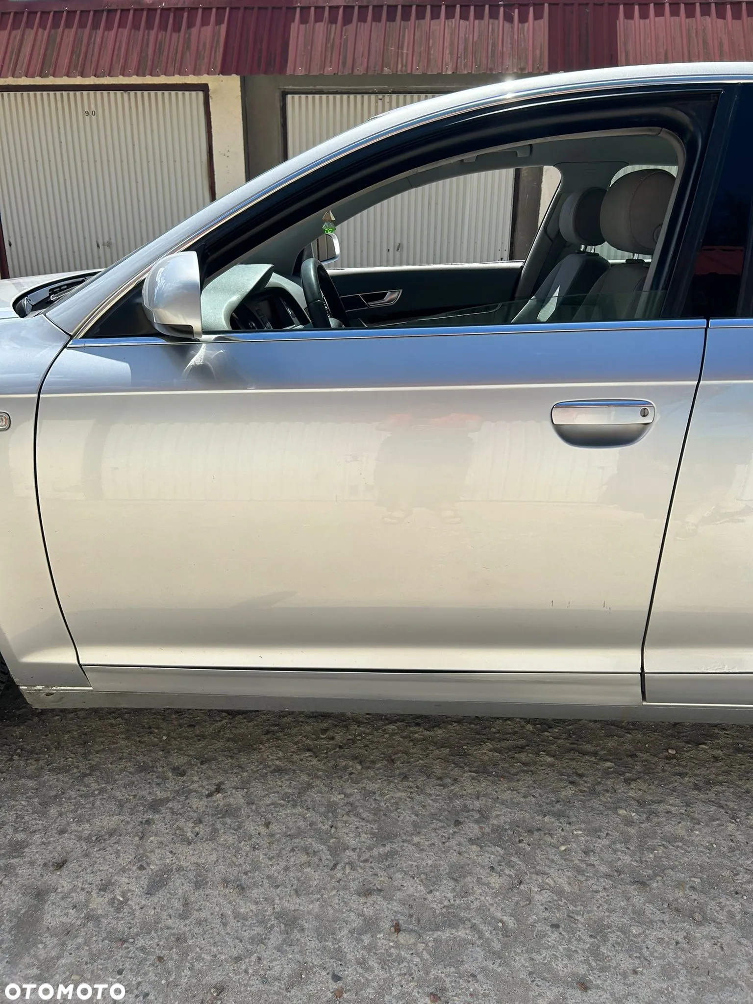 Audi A6 2.4 - 20