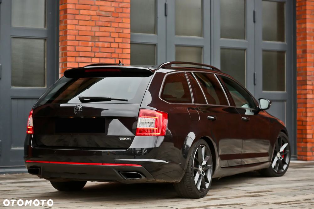 Skoda Octavia 2.0 TDI DSG RS - 15