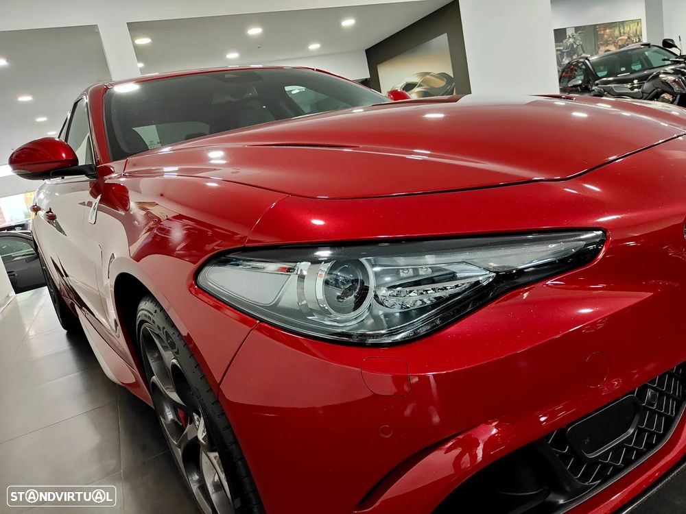 Alfa Romeo Giulia 2.9 Bi-Turbo Quadrifoglio AT8 - 6