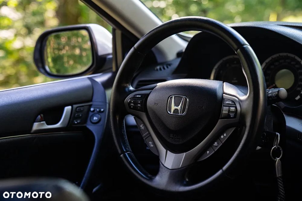 Honda Accord 2.2d Executive Navi - 28