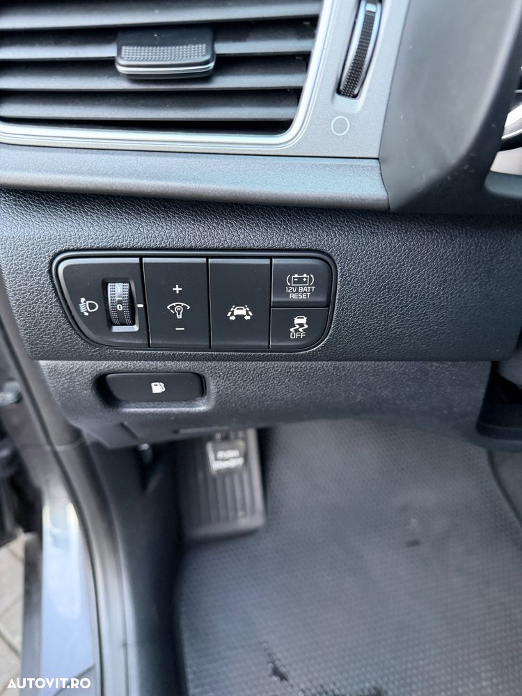 Kia Niro 1.6 GDI HEV 2WD OPF Aut. Spirit - 8