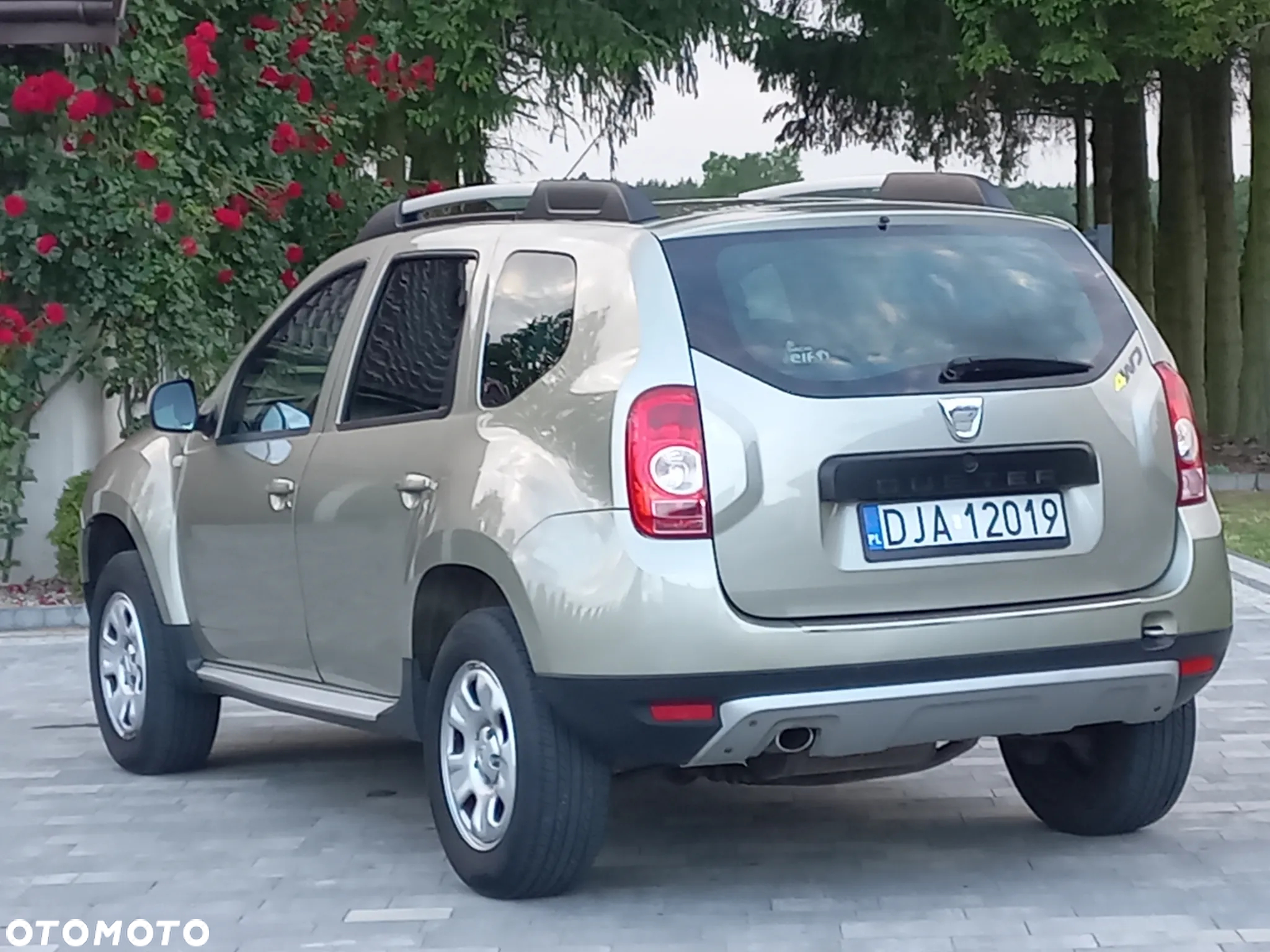 Dacia Duster 1.6 Laureate 4x4 - 20