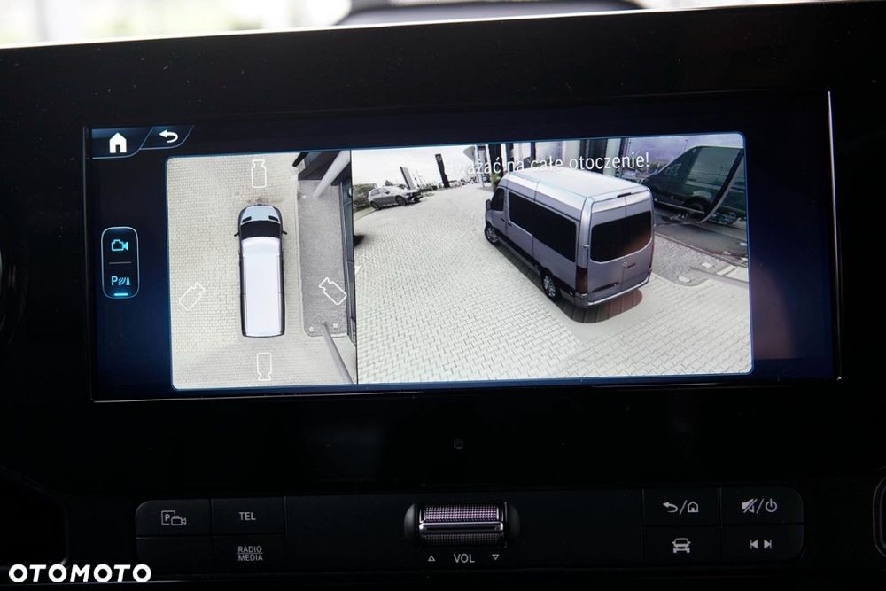Mercedes-Benz Sprinter - 16