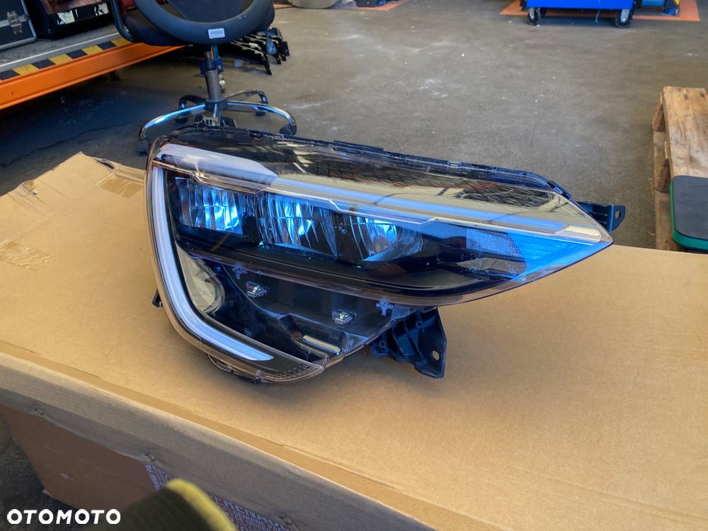 RENAULT Arkana RS line CIEMNY ŚRODEK lampa PRZEDNIA PRAWA PRAWY PRZÓD REFLEKTOR PRAWY PRZEDNI FULL LED  LEDOWA EUROPA FULLLED  260102683R Wwa - 5