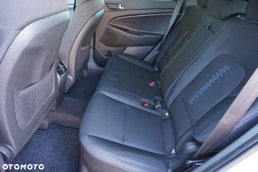 Hyundai Tucson blue 1.6 GDi 2WD Passion - 12