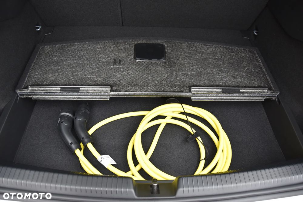 Cupra Born 150kW/60kWh - 29