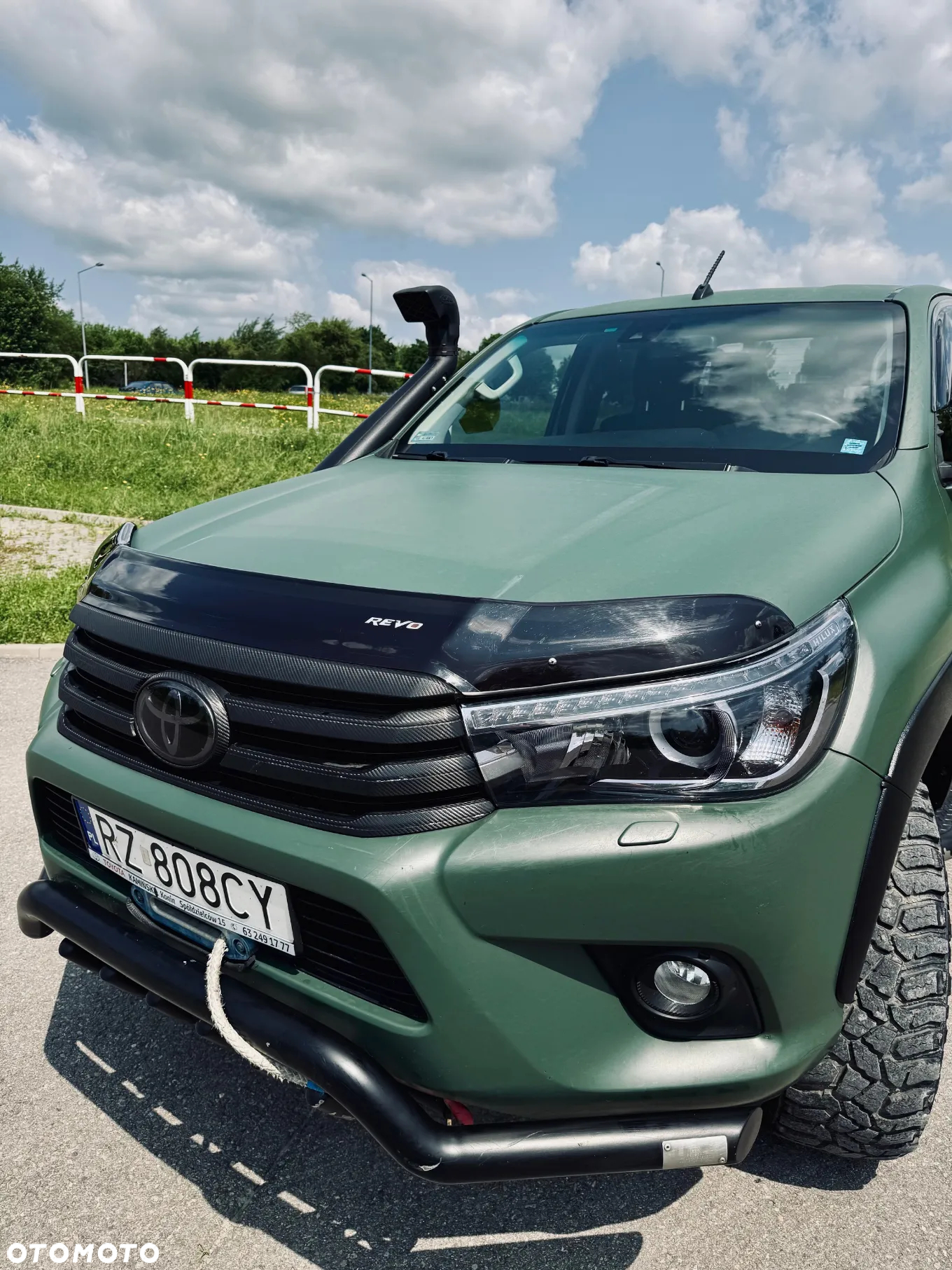 Toyota Hilux 2.4 D-4D Double Cab SR5 4x4 - 17