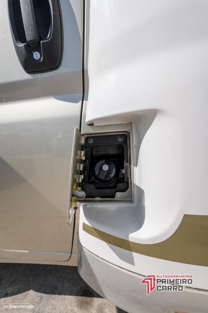 McLouis Yearling 72 cama central e basculante - 36