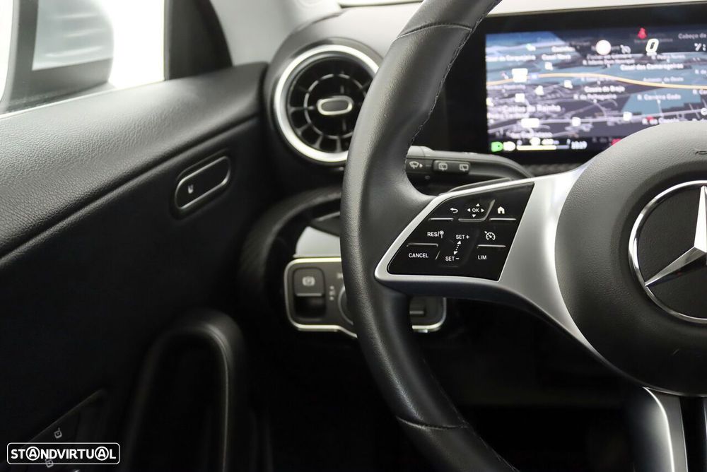 Mercedes-Benz CLA 180 d Shooting Brake Style Plus Aut. - 12